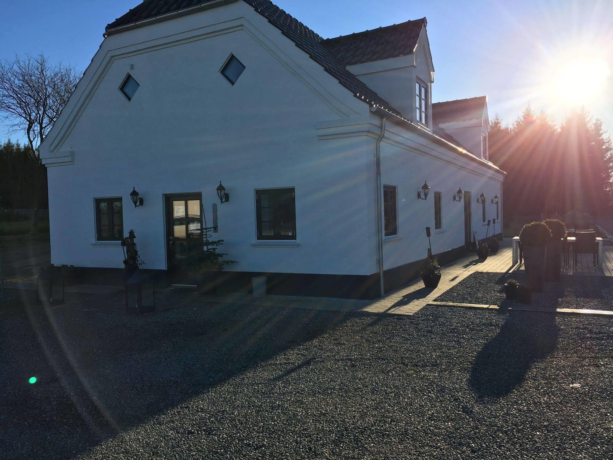 Bed and Breakfast Hedegaarden Engesvang Экстерьер фото